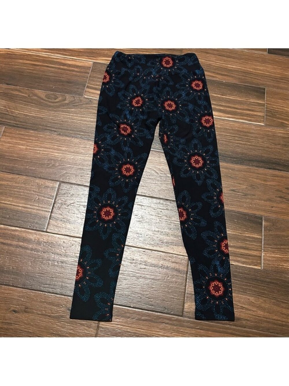 LuLaRoe Leggings One Size Stretch Black with Florals Blue Orange Red